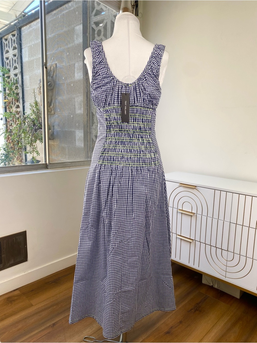 Toit Volant NWT Gingham Bella Smocked Cutout Maxi Dress, XS/S - Picture 5 of 10